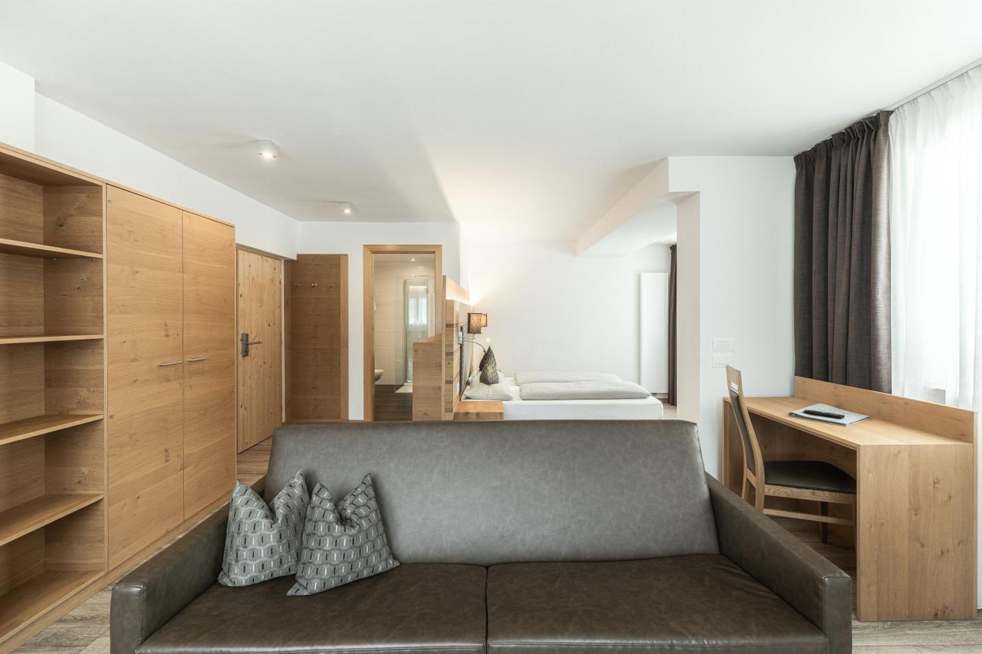 Hotel La Pineta Selva di Val Gardena Habitación foto