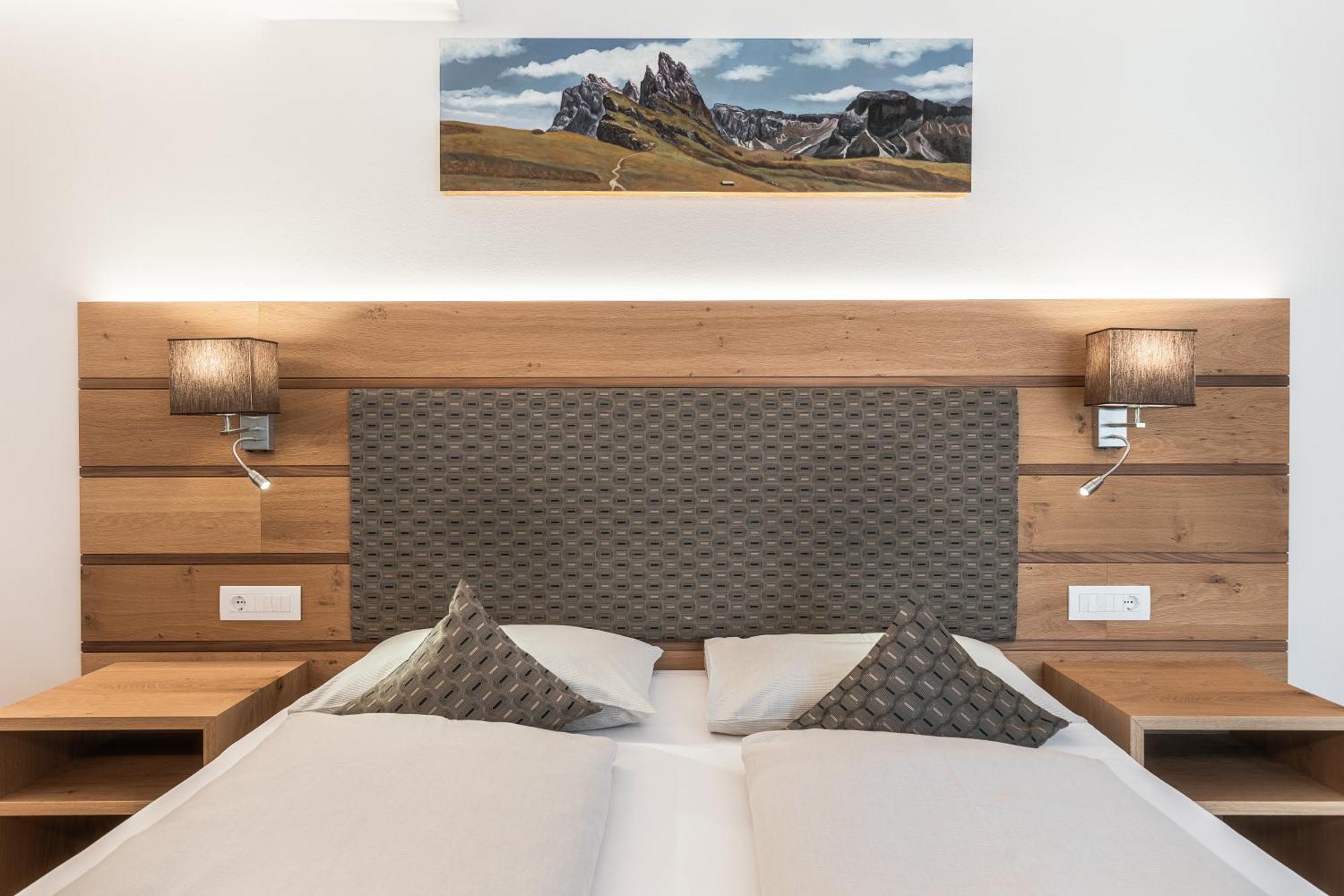 Hotel La Pineta Selva di Val Gardena Habitación foto