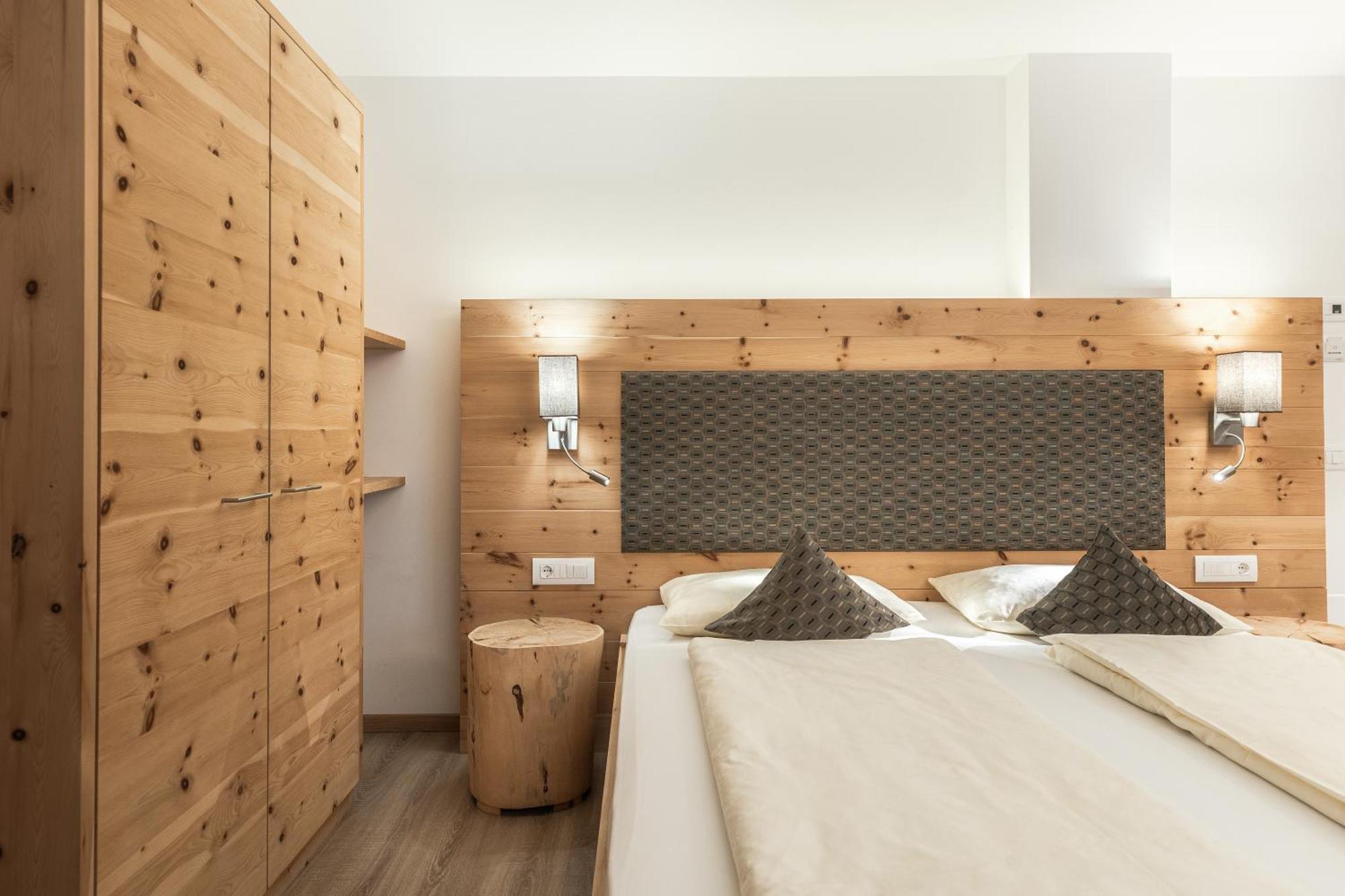 Hotel La Pineta Selva di Val Gardena Habitación foto
